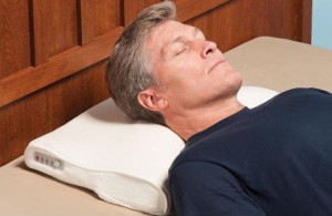 توقف خروپف با سقلمه بالش