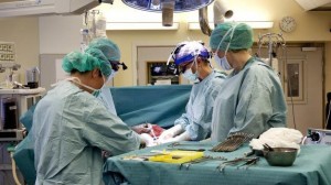 کاشت جنین در رحم پیوندی چهار بیمار